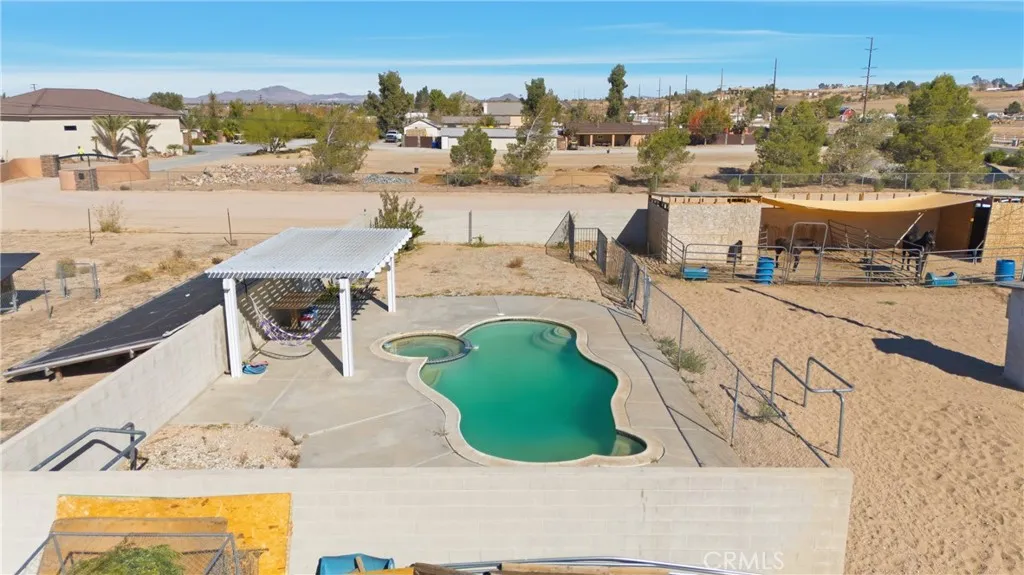 Additional image 33 of 10080 Deep Creek Rd, Apple Valley, CA 92308