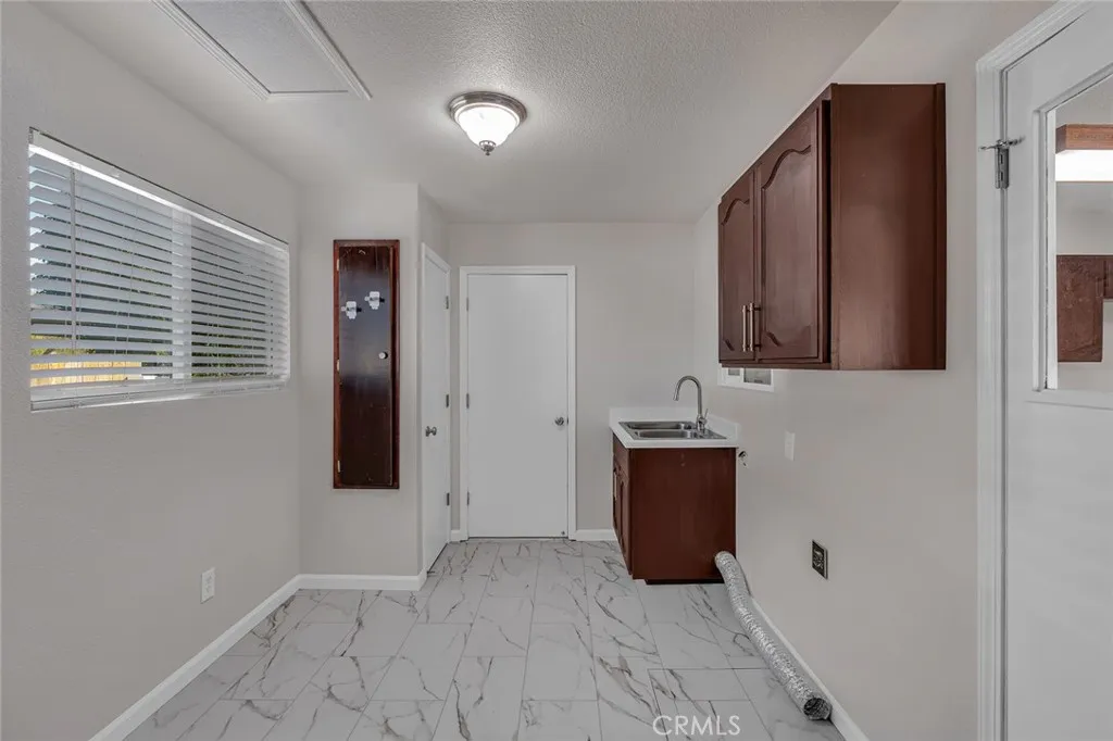 Additional image 20 of 3061 El Capitan, Merced, CA 95340