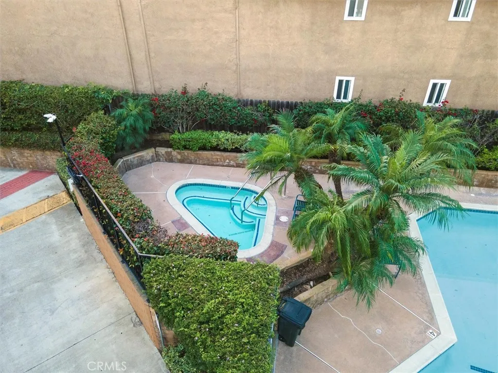 Additional image 115 of 380 W Wilson St Unit B106, Costa Mesa, CA 92627