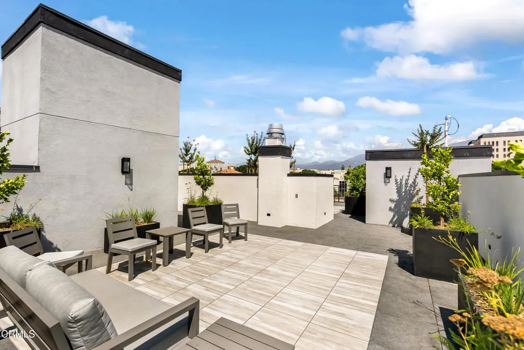 Additional image 28 of 150 S Oak Knoll Avenue Unit 103, Pasadena, CA 91101