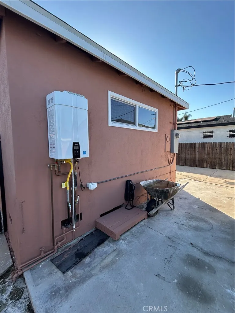 Additional image 18 of 161 W 84th St, Los Angeles, CA 90003