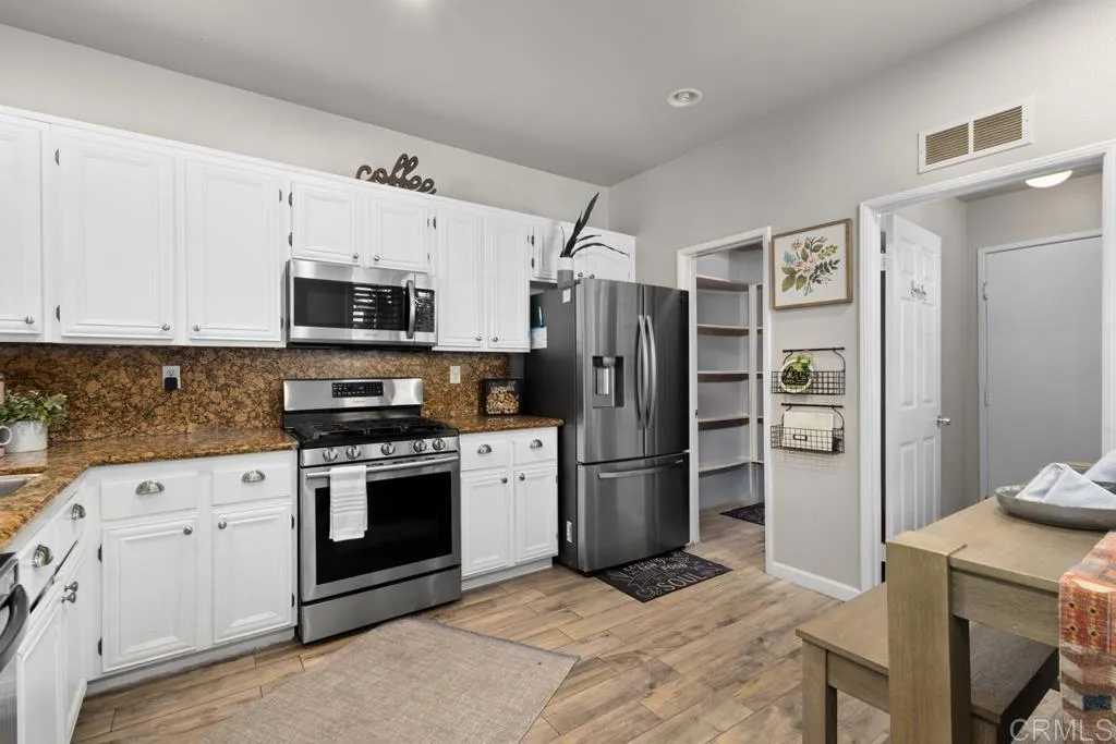 Additional image 31 of 6303 Avenida De Las Vistas Unit 4, San Diego, CA 92154