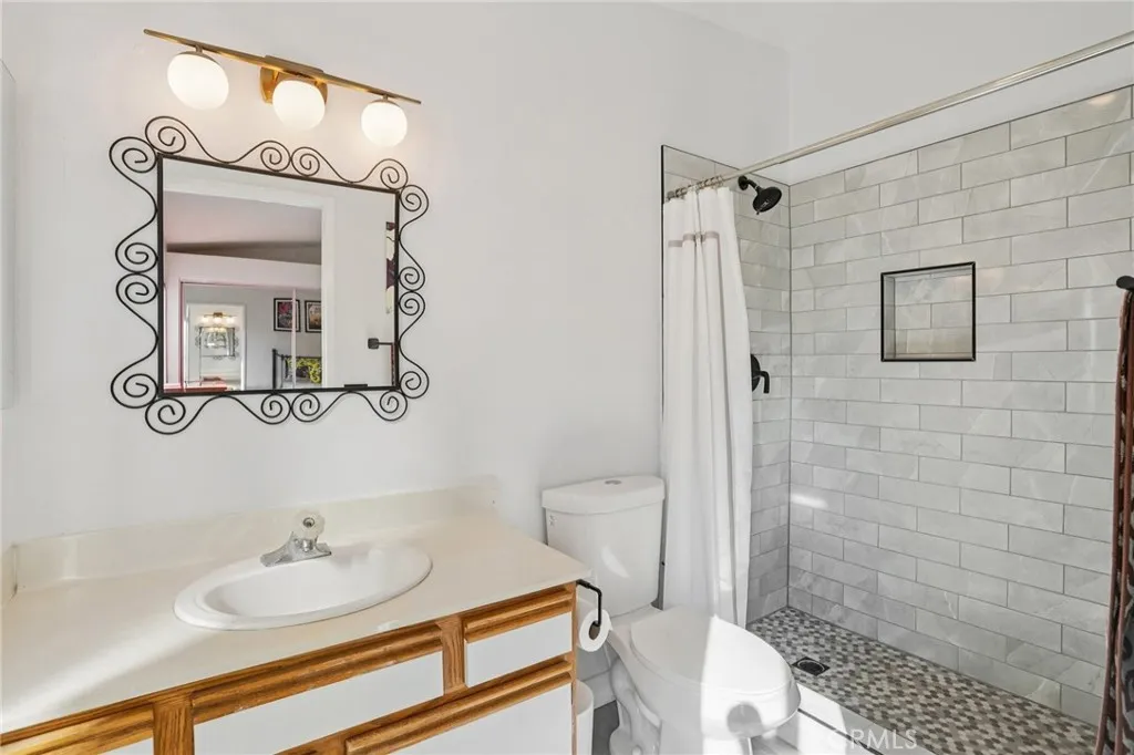 Additional image 41 of 11377 Osborne Place Unit 13, Sylmar, CA 91342