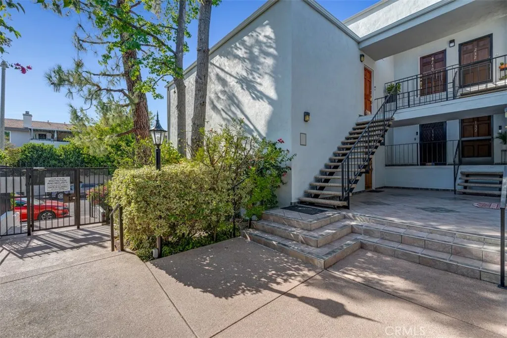 Additional image 8 of 18645 Hatteras Street Unit 230, Tarzana, CA 91356