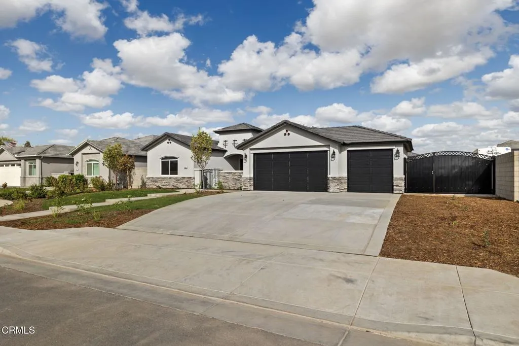 Additional image 4 of 8806 Roverton Court, Bakersfield, CA 93314