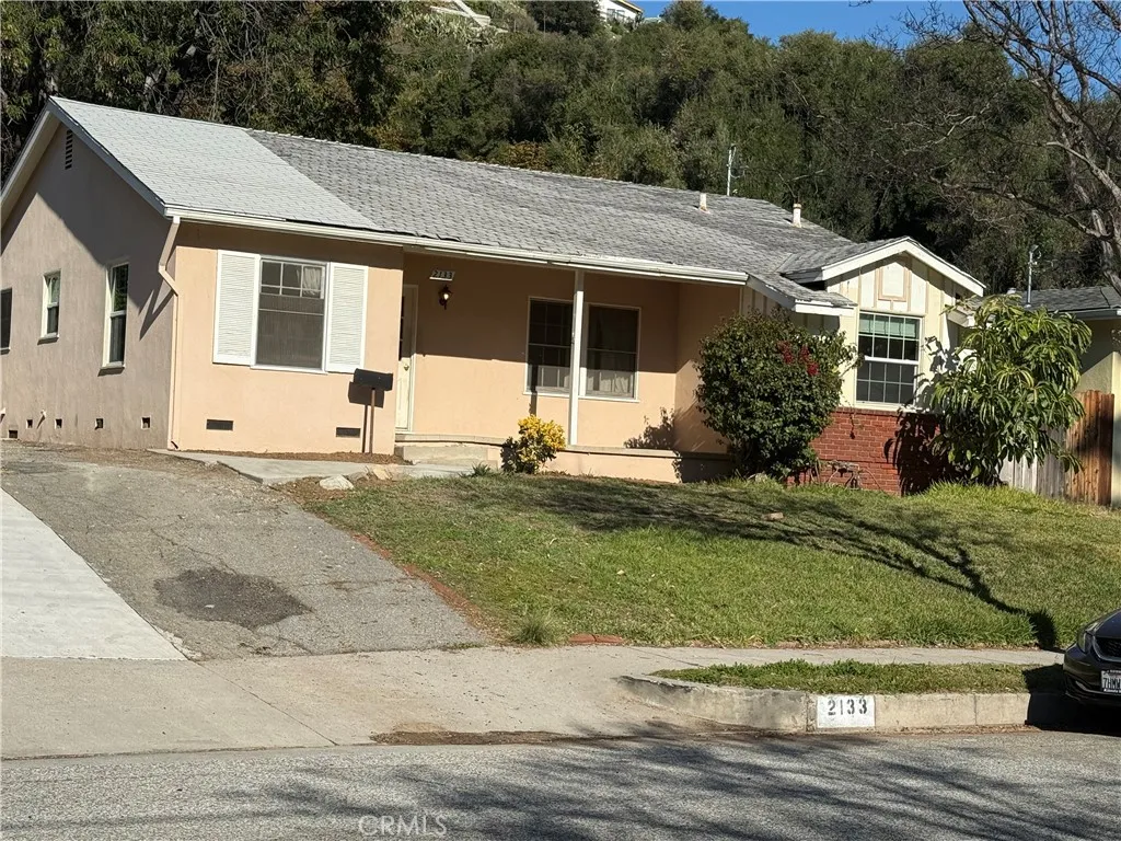 Additional image 2 of 2133 E E Chevy Chase Dr E, Glendale, CA 91206