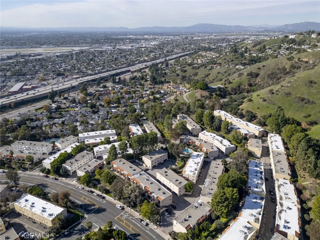 Additional image 77 of 9775 Via Roma, Burbank, CA 91504