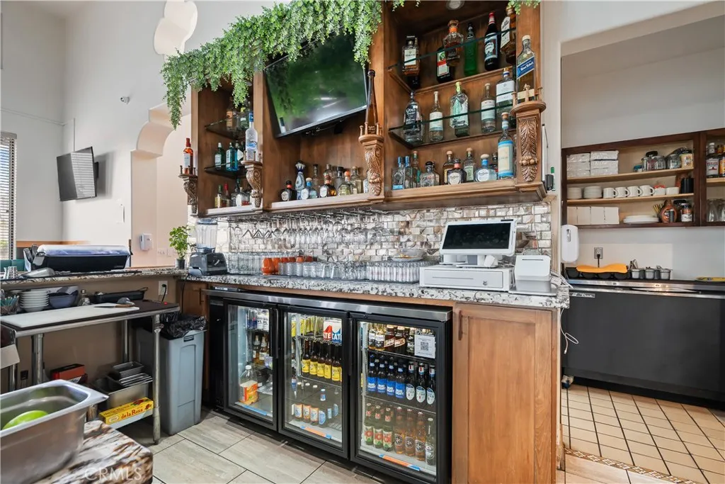 Additional image 93 of 13076 Glenoaks, Sylmar, CA 91342