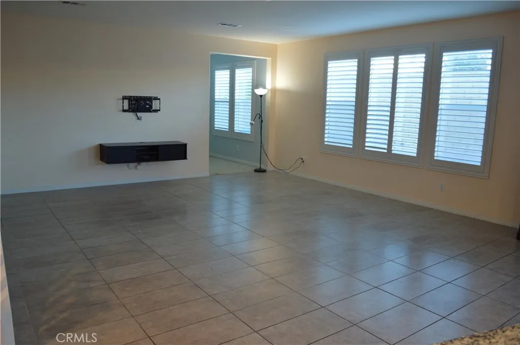 Additional image 81 of 17026 Schneider St, Fontana, CA 92336