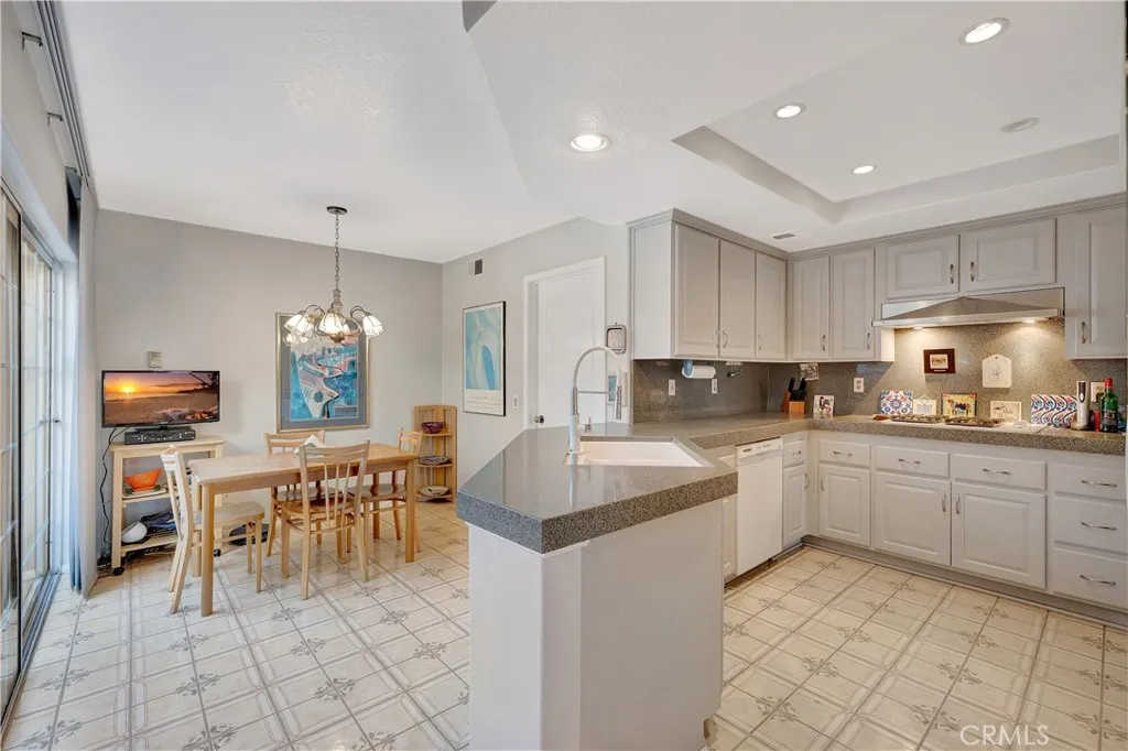 Additional image 12 of 601 John K Drive Unit 101, Long Beach, CA 90803