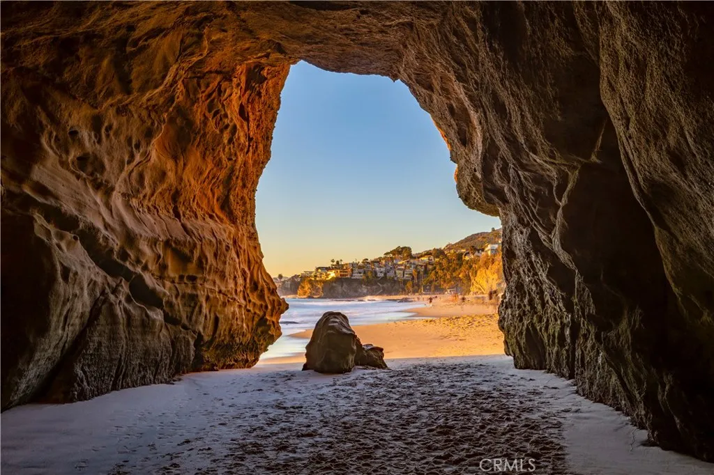 Additional image 29 of 98 S La Senda Dr, Laguna Beach, CA 92651