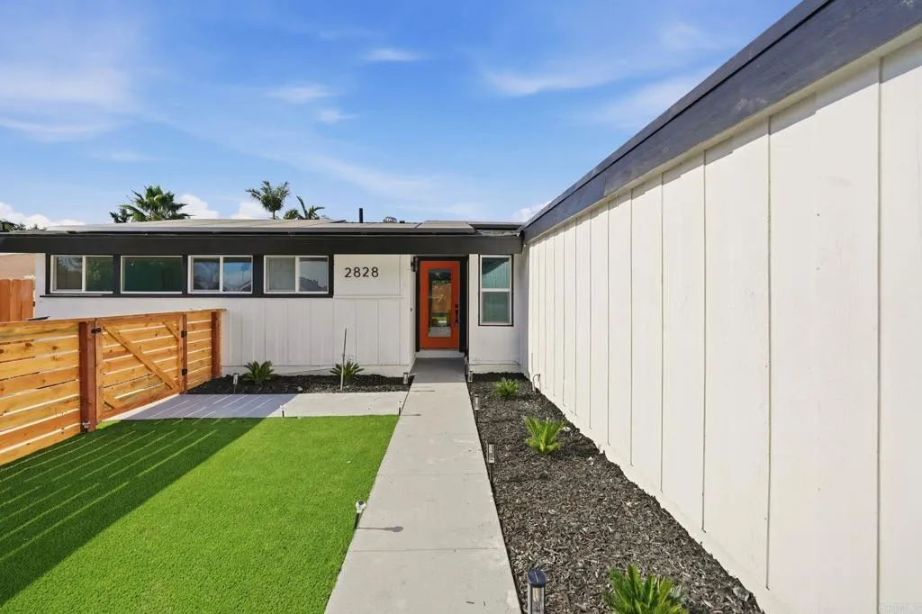 Additional image 3 of 2828 Mission Village Dr, San Diego, CA 92123