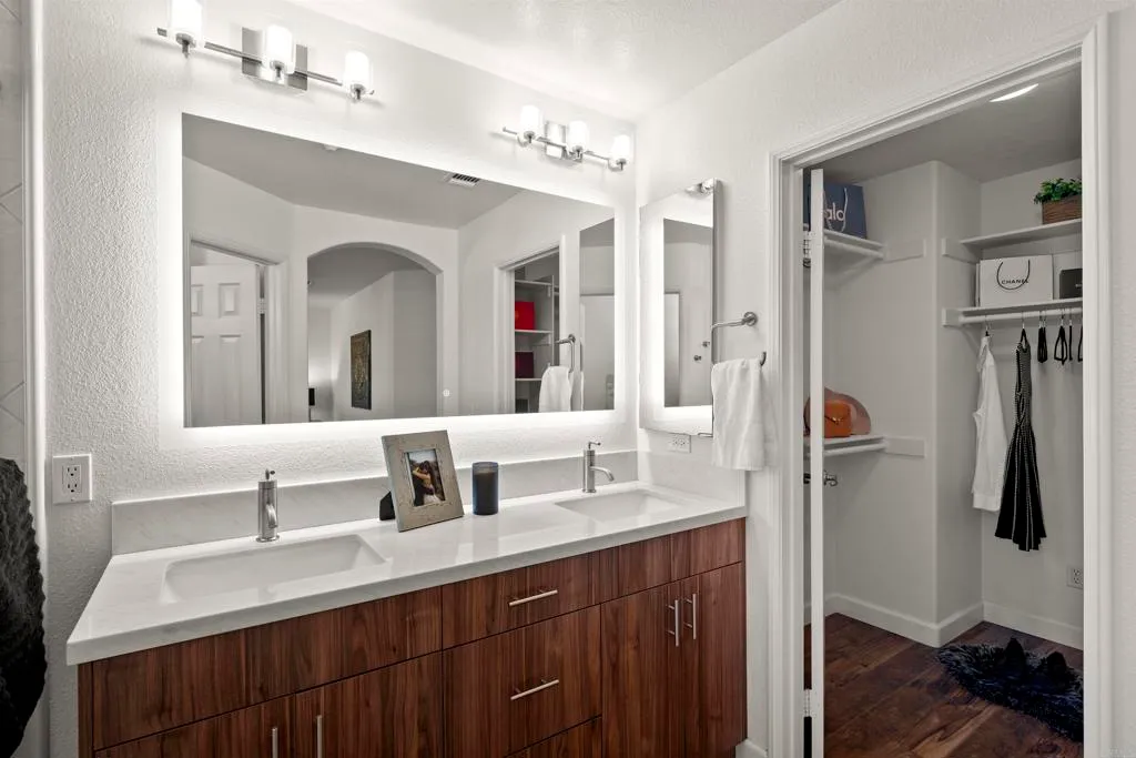 Additional image 32 of 2753 Bellezza Dr, San Diego, CA 92108