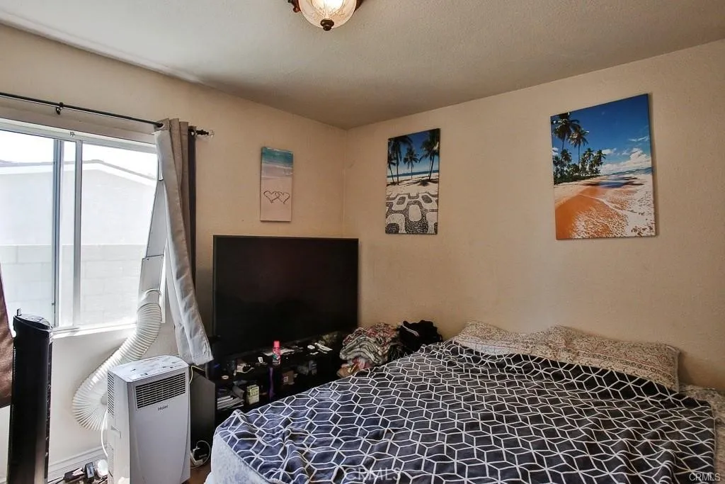 Additional image 20 of 2302 W La Verne Avenue, Santa Ana, CA 92704
