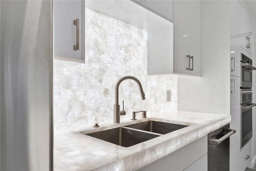 Additional image 9 of 10790 Wilshire Boulevard Unit 806, Los Angeles, CA 90024