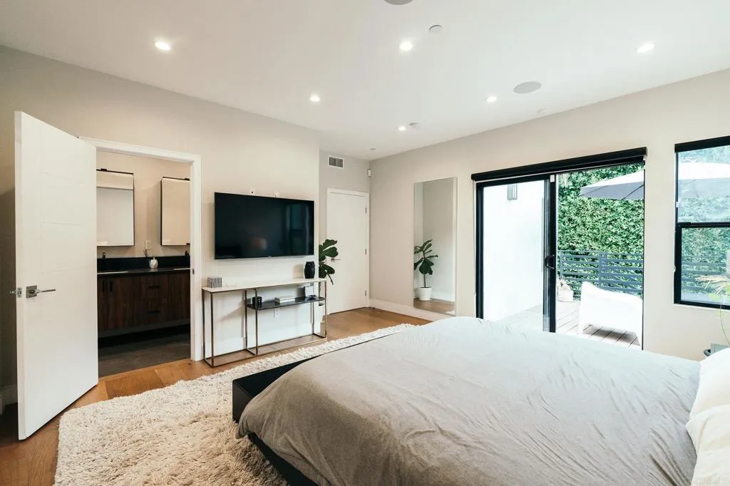 Additional image 107 of 710 N Avenue 50, Los Angeles, CA 90042