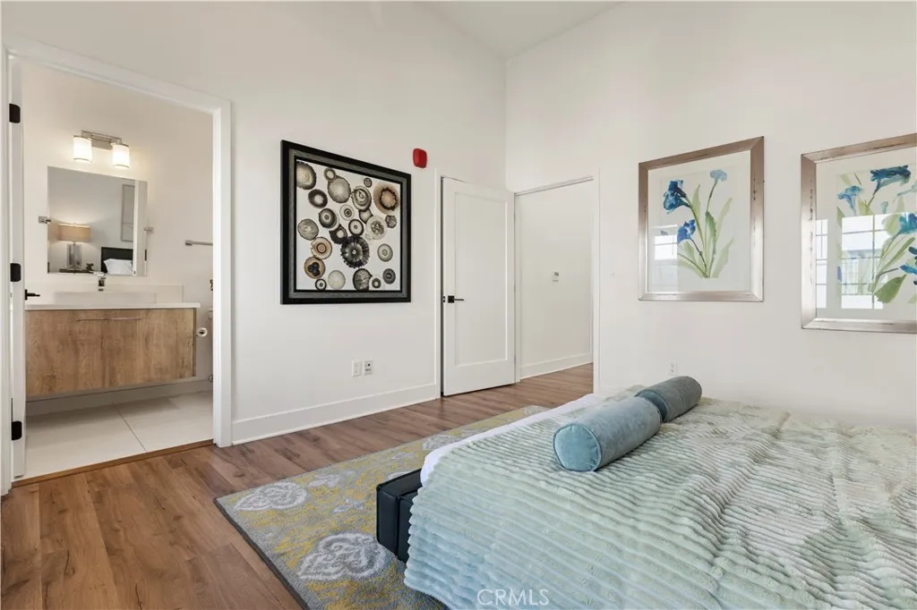 Additional image 64 of 288 S Oakland Ave Unit 211, Pasadena, CA 91101