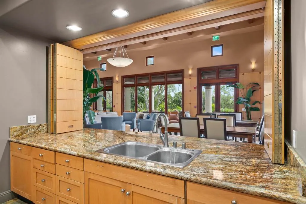 Additional image 52 of 2753 Bellezza Dr, San Diego, CA 92108