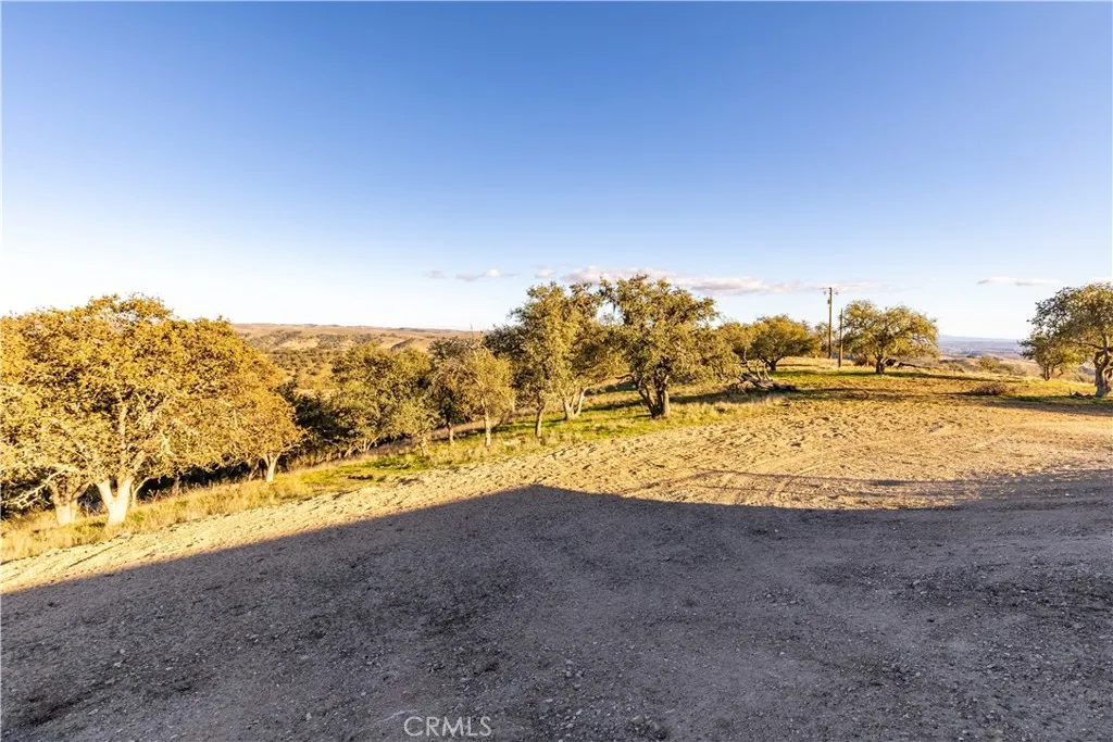Additional image 6 of 4265 Nickel Creek Road, San Miguel, CA 93451