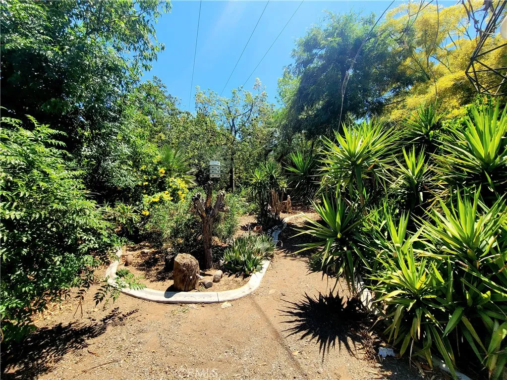 Additional image 50 of 21131 Ellis Ave, Perris, CA 92570