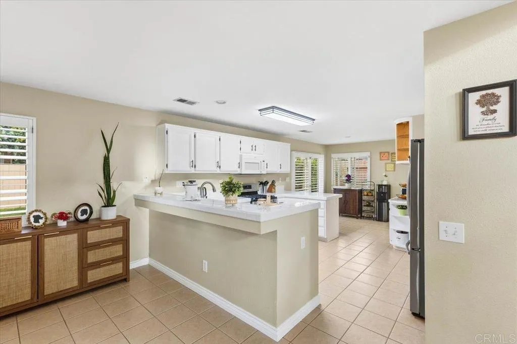 Additional image 60 of 827 Kentmere Ter, San Diego, CA 92154