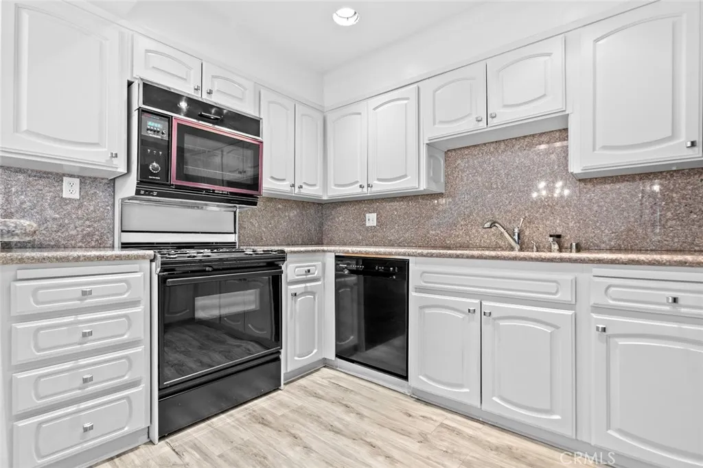 Additional image 51 of 14804 Magnolia Unit 6, Sherman Oaks, CA 91403