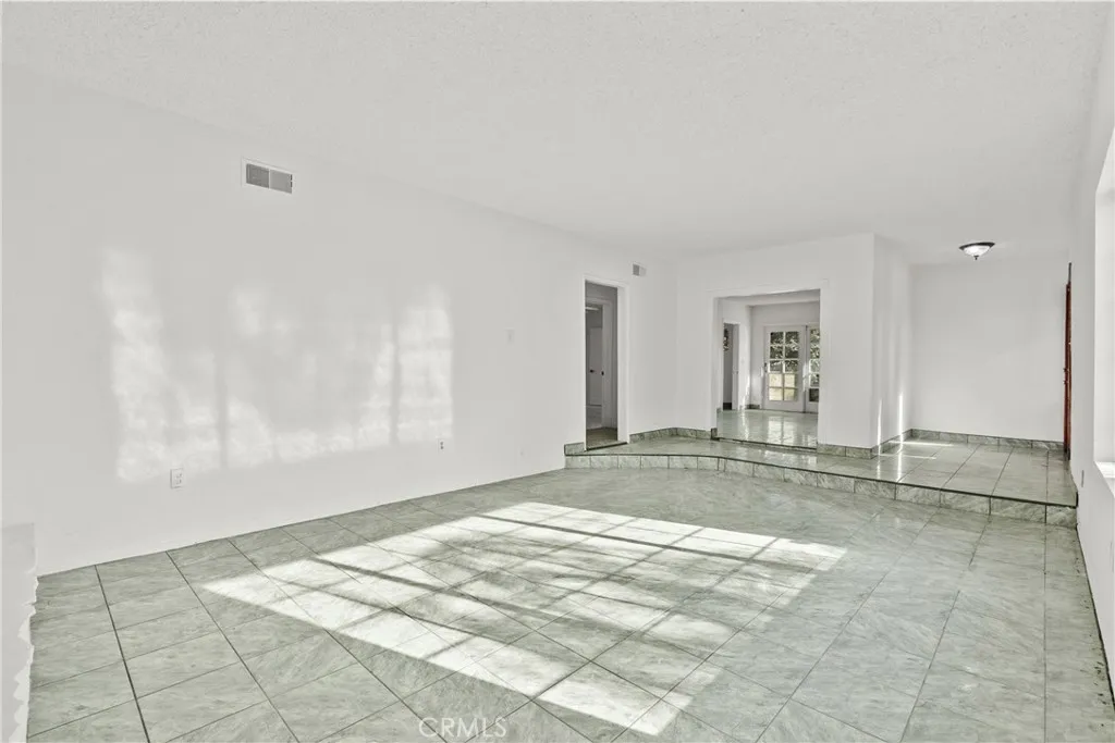 Additional image 72 of 12924 Sproule, Sylmar, CA 91342