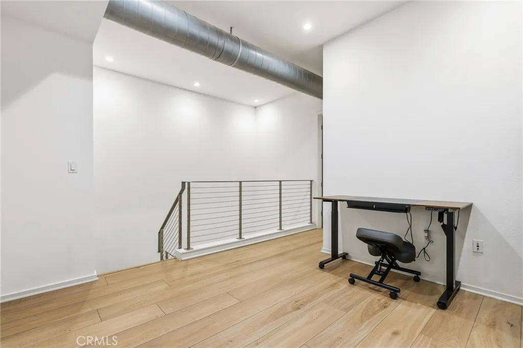 Additional image 58 of 133 The Promenade N Unit 118, Long Beach, CA 90802