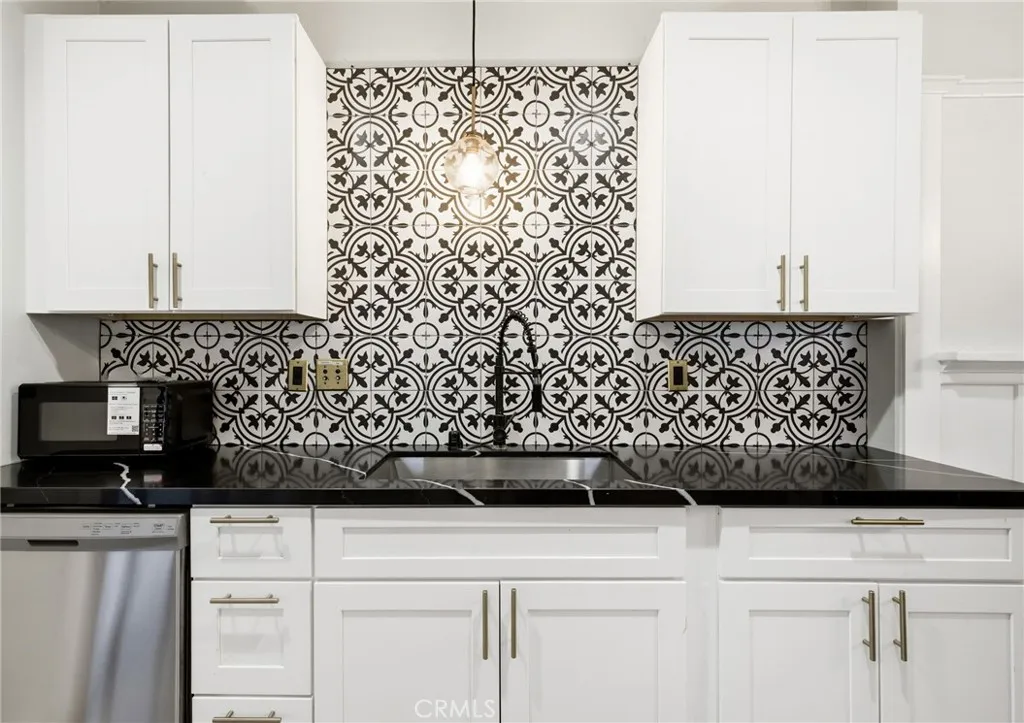 Additional image 49 of 505 N Avenue 65, Los Angeles, CA 90042