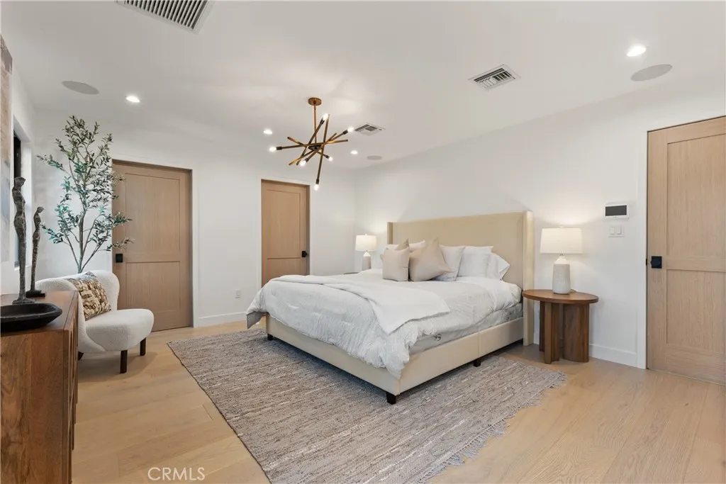 Additional image 23 of 13541 Chandler Boulevard, Sherman Oaks, CA 91401