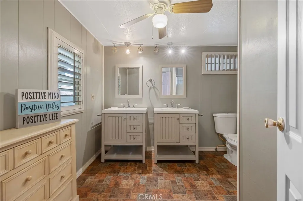 Additional image 35 of 1255 W Grangeville Blvd Unit 25, Hanford, CA 93230