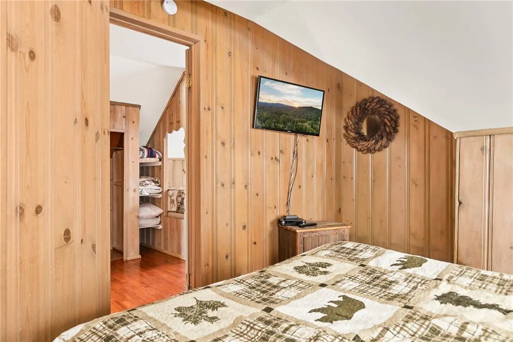 Additional image 39 of 435 Arroyo Dr, Big Bear Lake, CA 92315