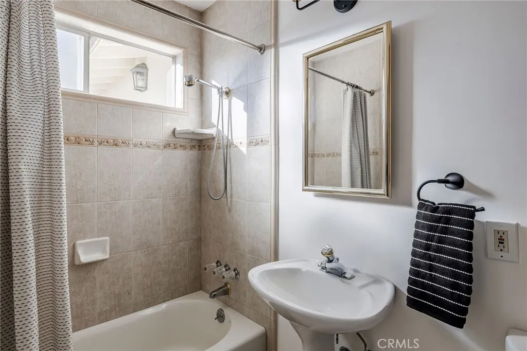 Additional image 111 of 3211 Gibson Place, Redondo Beach, CA 90278