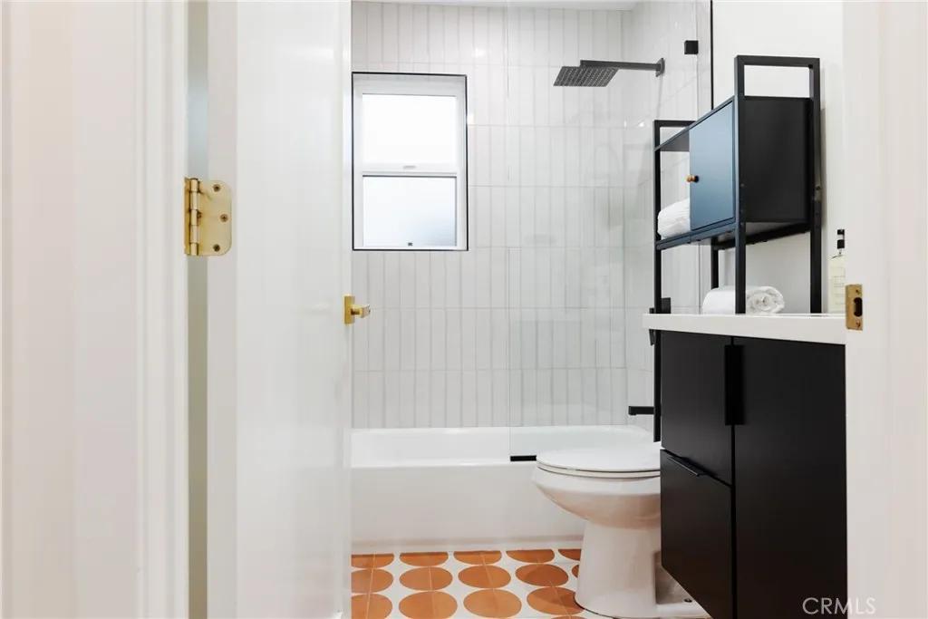 Additional image 39 of 6418 3rd Avenue, Los Angeles, CA 90043