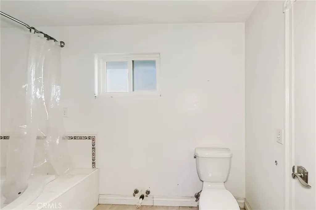 Additional image 62 of 261 E Crescent Avenue, Redlands, CA 92373