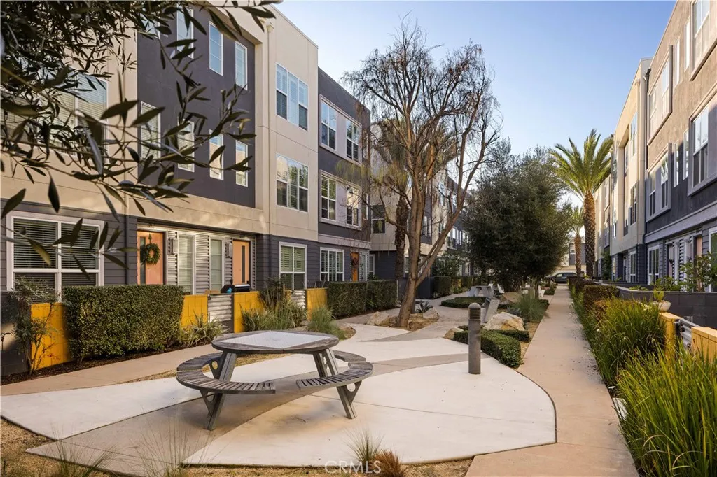 Additional image 30 of 2023 Placentia, Costa Mesa, CA 92627