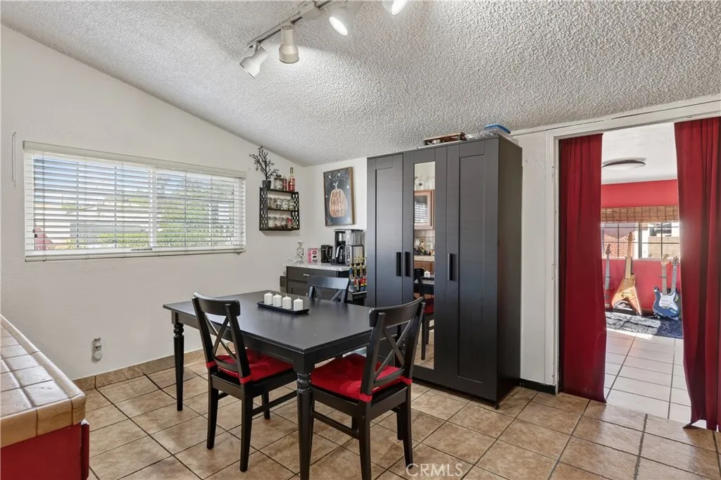 Additional image 42 of 606 N Park Ave, Pomona, CA 91768