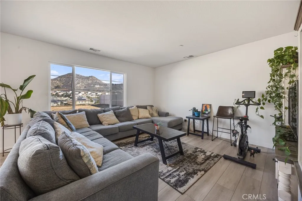 Additional image 7 of 21192 Telegraph Rd, Riverside, CA 92507