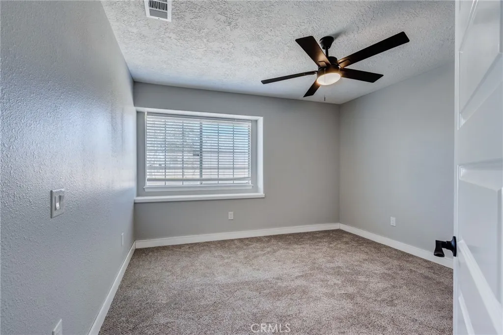 Additional image 93 of 10731 Anaconda Avenue, Oak Hills, CA 92344