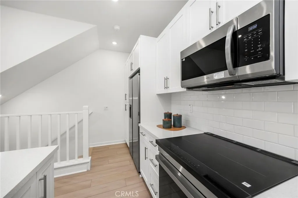 Additional image 15 of 1964 Via De La Luna, Placentia, CA 92870