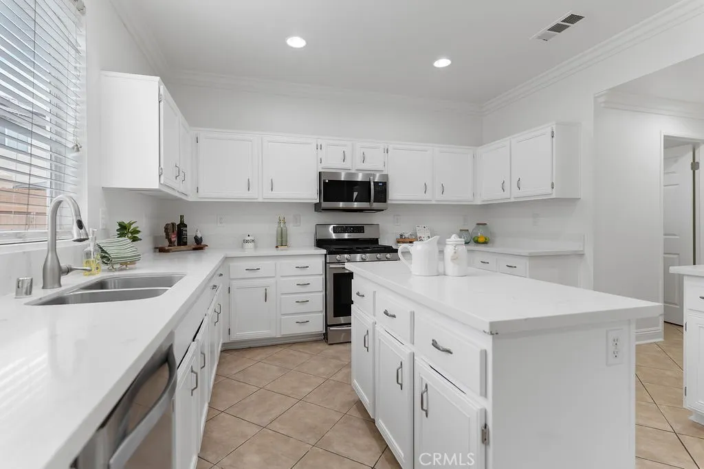 Additional image 20 of 15611 Kadota Pl, Victorville, CA 92395