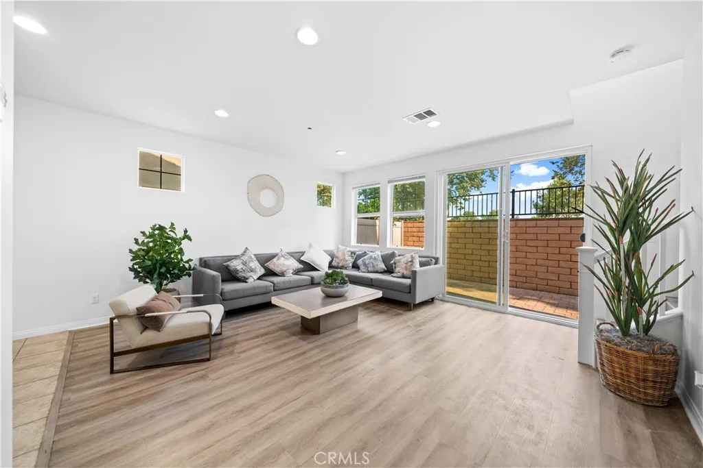 Additional image 59 of 2927 E Via terrano, Ontario, CA 91764