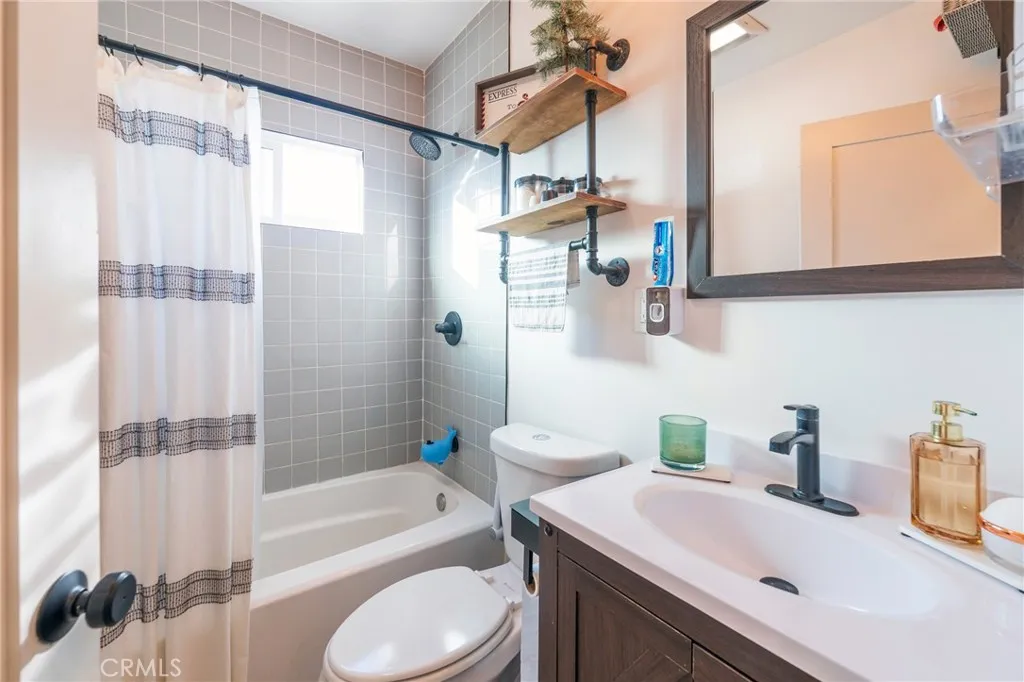 Additional image 18 of 2350 249th Street, Lomita, CA 90717