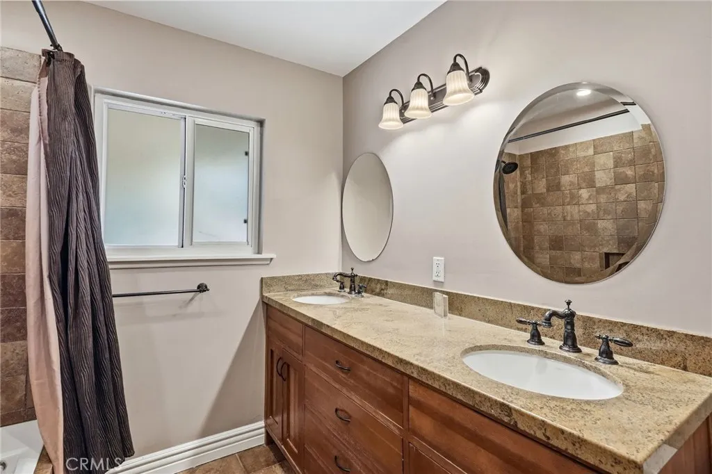 Additional image 21 of 22301 Marilla Street, Chatsworth, CA 91311