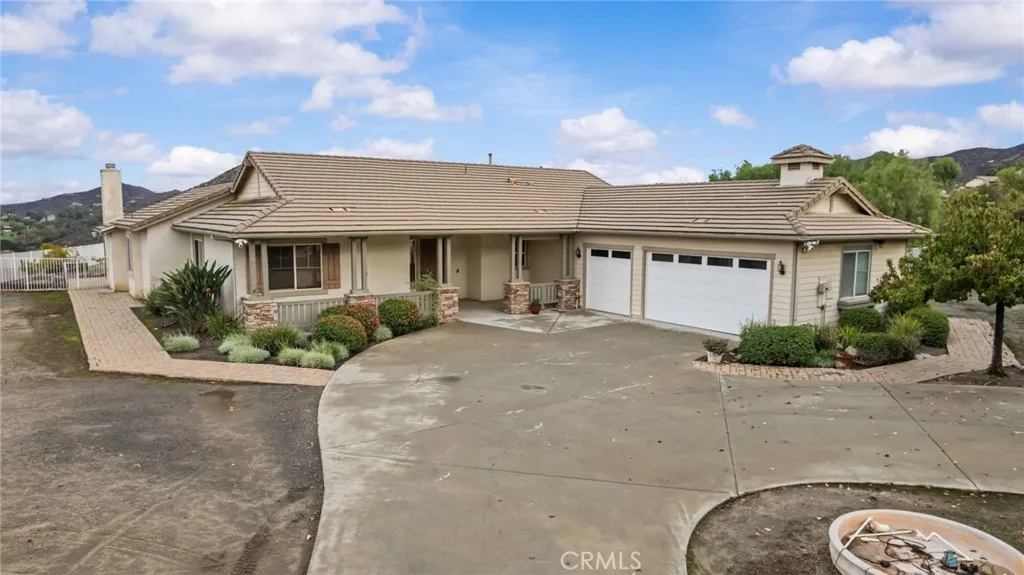 Additional image 47 of 101 Via De La Valle, Lake Elsinore, CA 92532