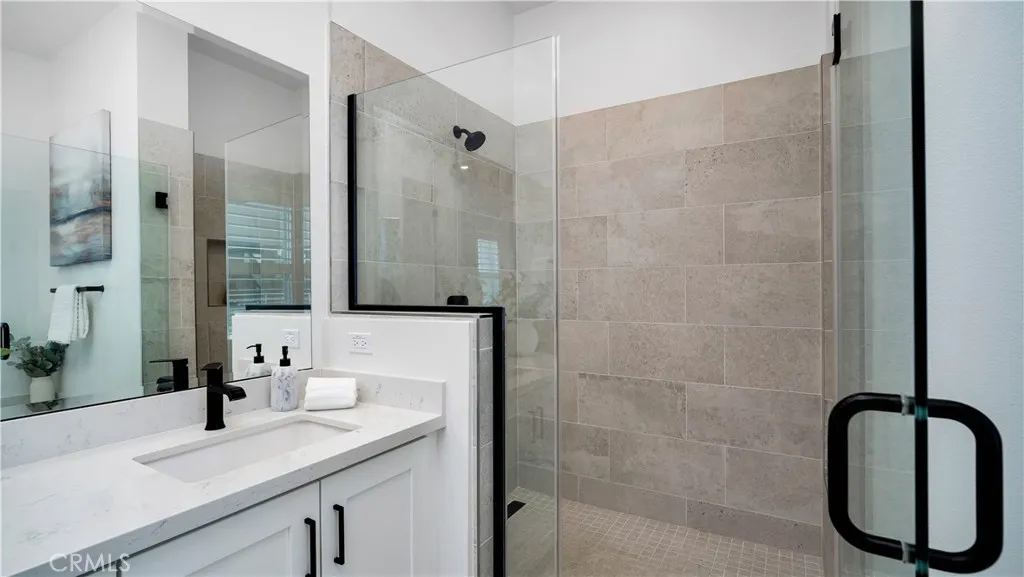 Additional image 22 of 138 Yugen, Irvine, CA 92618