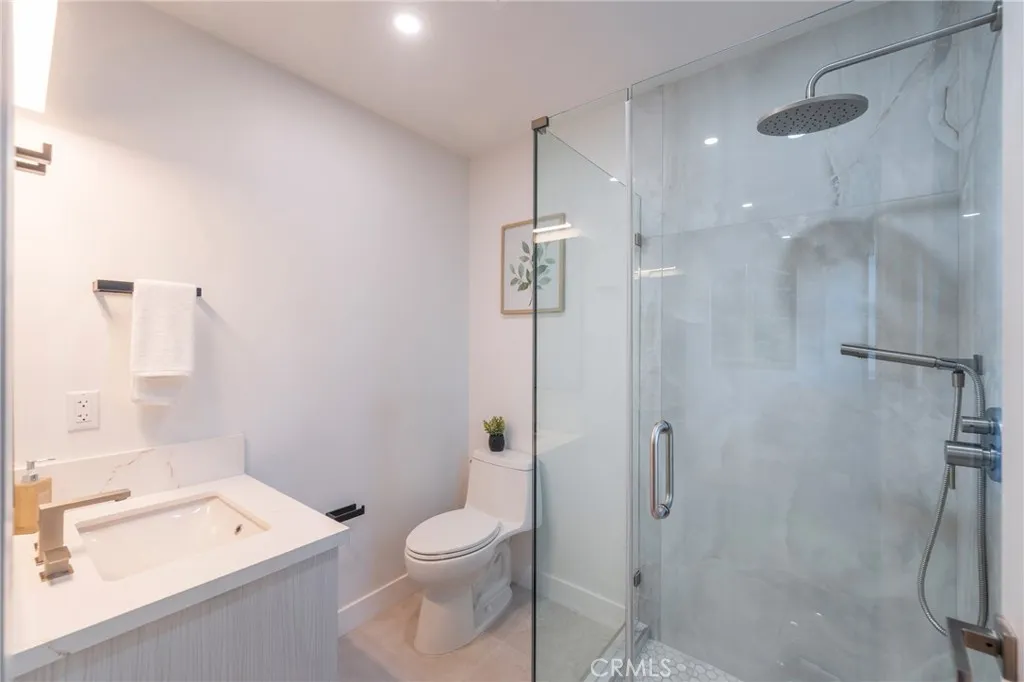 Additional image 25 of 422 20th Street, Huntington Beach, CA 92648