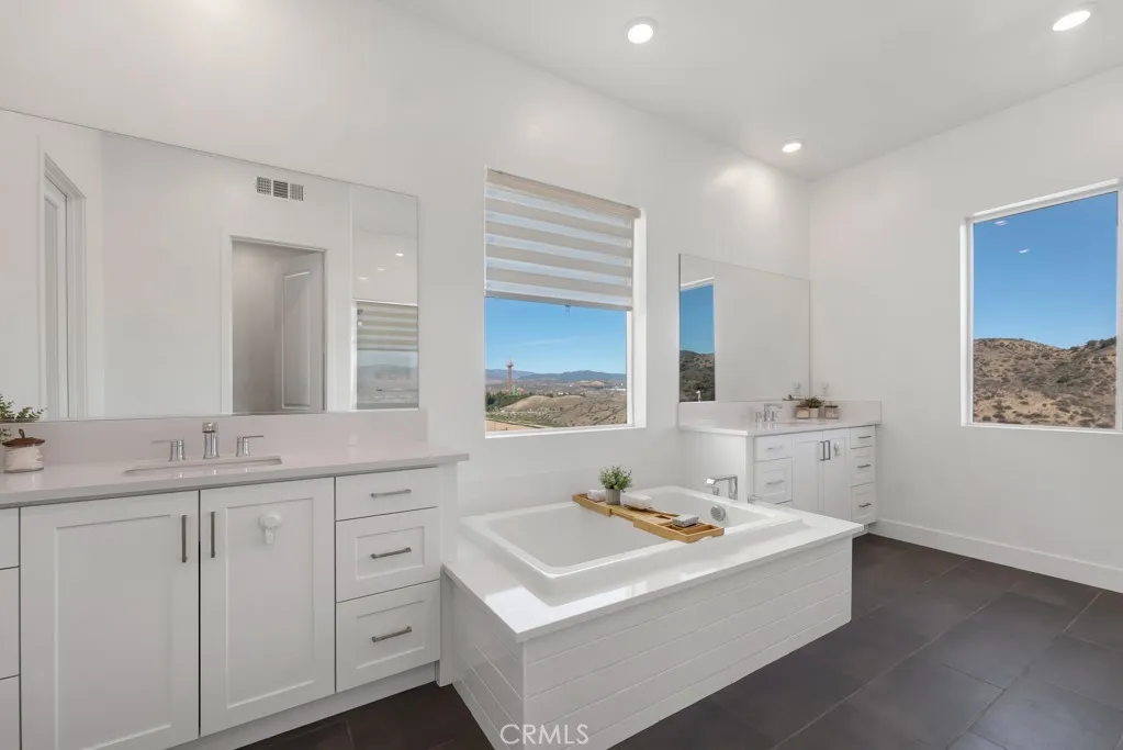 Additional image 59 of 27144 Skyland Way, Valencia, CA 91381