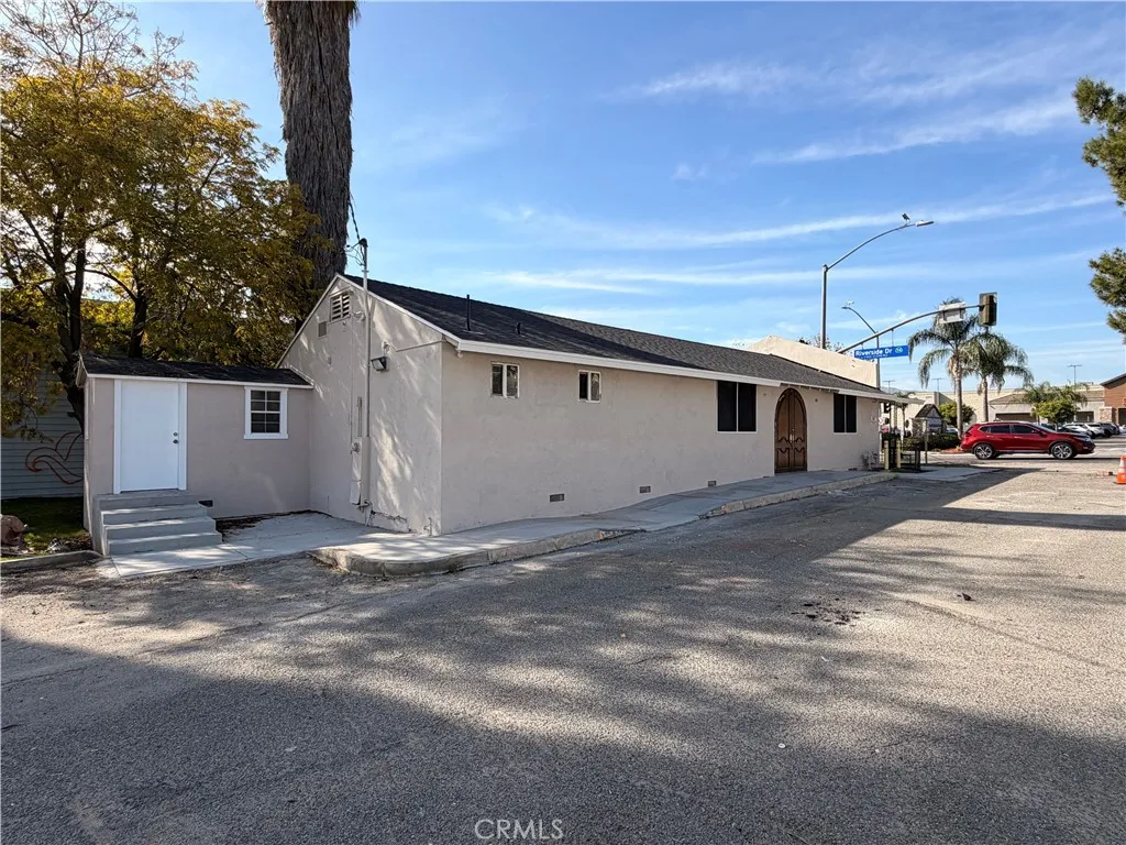 Additional image 5 of 30830 Riverside Drive, Lake Elsinore, CA 92530