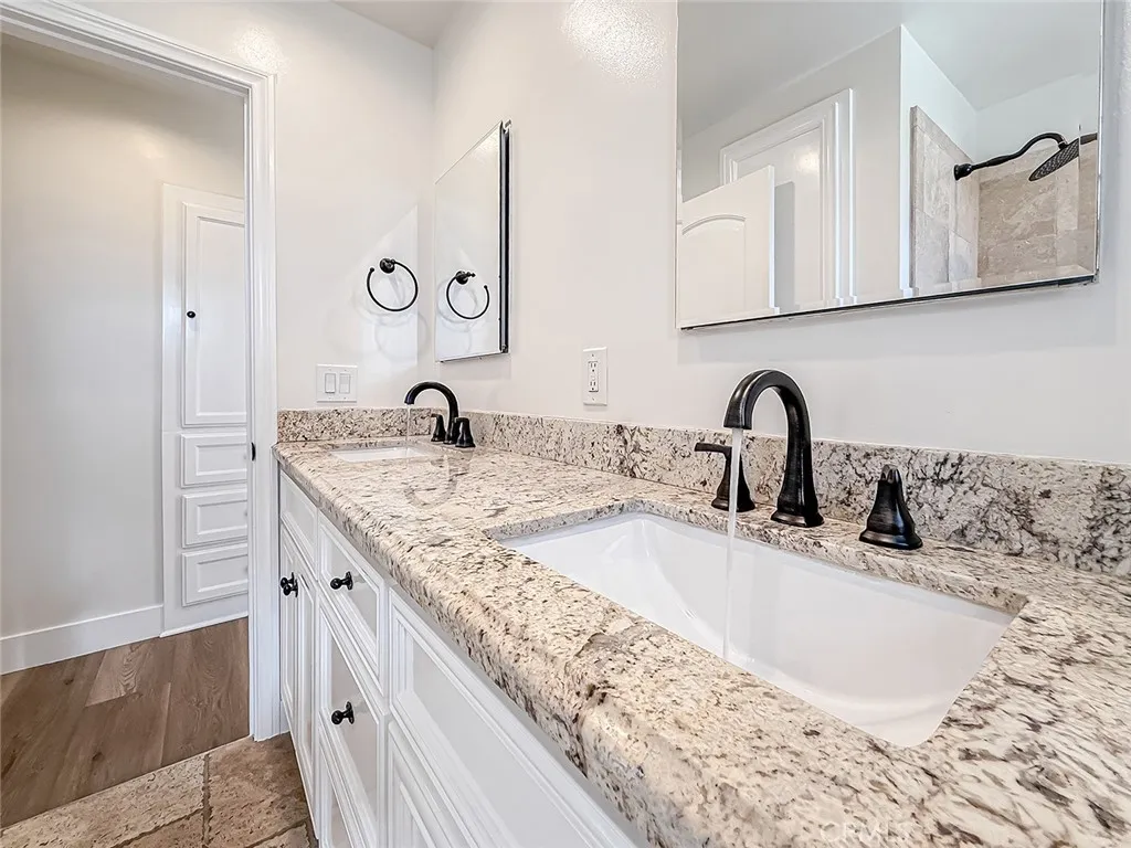 Additional image 23 of 23275 Hamlin, West Hills, CA 91307